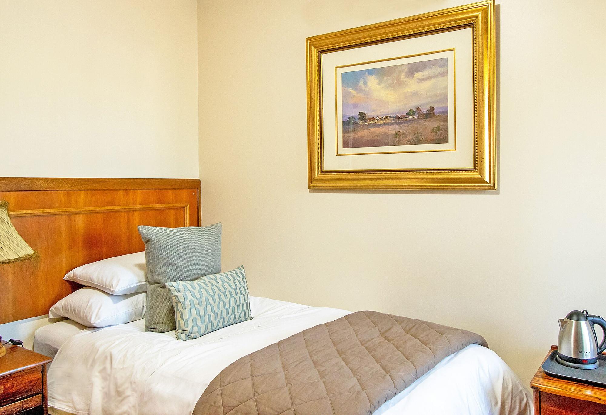 Sunward Park Guest House & Conference Center Boksburg Exteriör bild