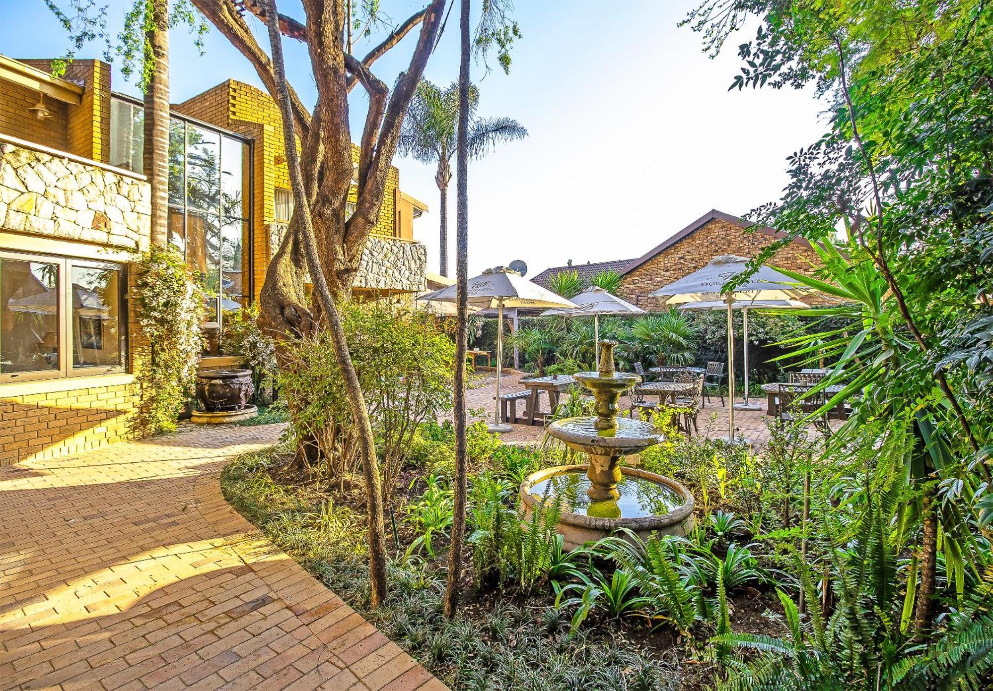 Sunward Park Guest House & Conference Center Boksburg Exteriör bild
