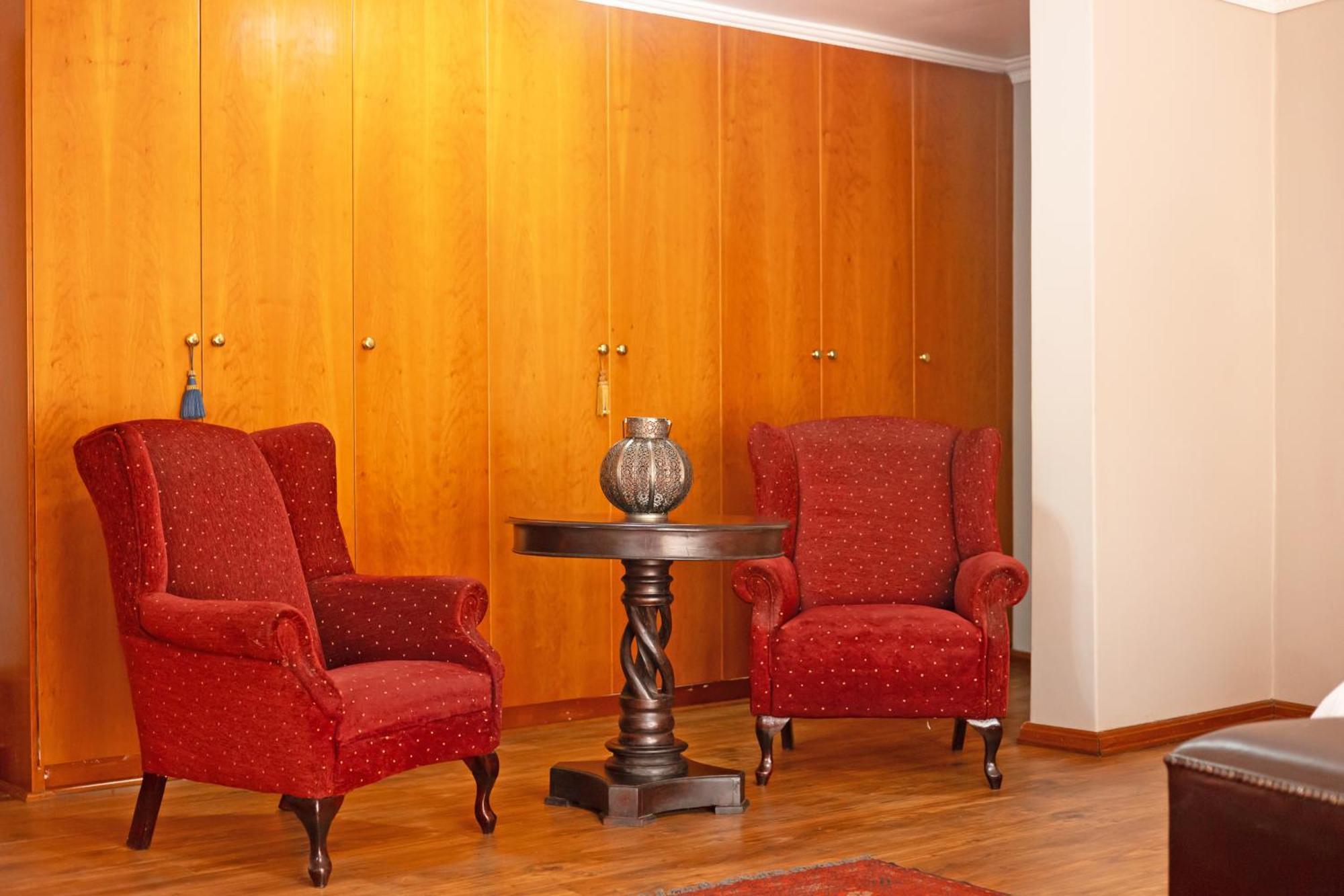 Sunward Park Guest House & Conference Center Boksburg Exteriör bild